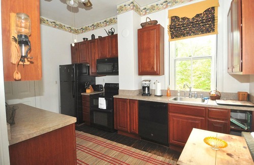 Berkeley Springs Cabin | Manor at Berkeley Springs
