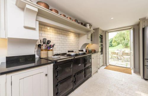 Maiden Newton House | Manor Farmhouse