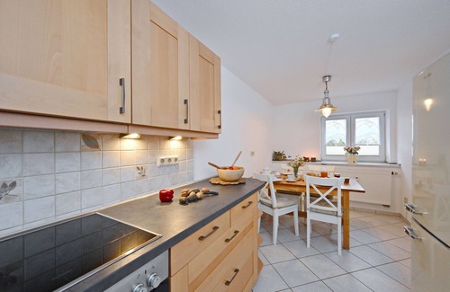 Bergen auf Ruegen Apartment | Manor house Dumsevitz - Moritz