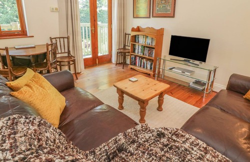 Kirkby Stephen Cottage | MANOR LODGE, family friendly in Kirkby Stephen