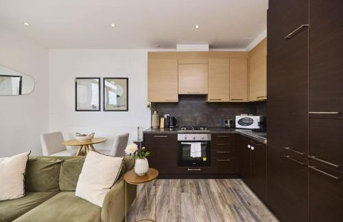 Harlesden Apartment | Manor Park One-Bed Escape