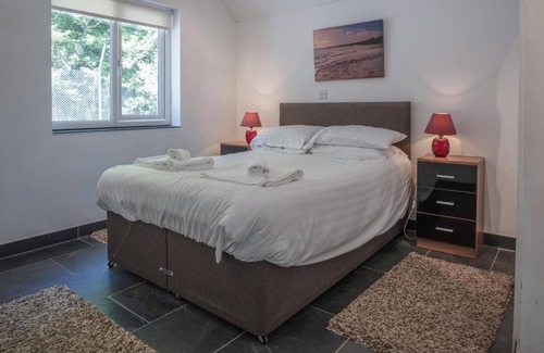 Pendine Apartment | Manor View - 1 Bedroom Apartment - Pendine