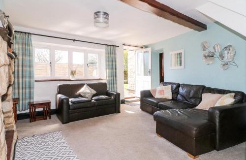 North Luffenham House | Manor View