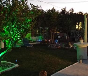 Vigla House | MANOS Small House Kouremenos