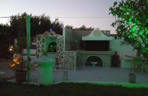Vigla House | MANOS Small House Kouremenos