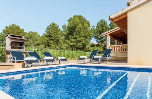 Marina Manresa Villa | Manresa
