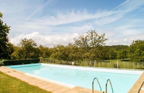 Saint-Georges-de-Montclard House | Mansion in Aquitaine with Private Pool
