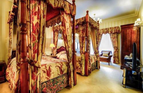 Elgin Hotel | Mansion House Hotel