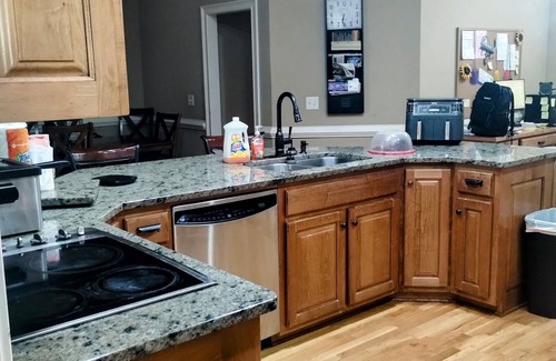 Villa Rica House | MANSION-PRIVATE POOL5br, 4ba, 13 beds. 2 Full Kitchens, Outdoor dining
