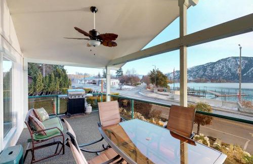 Manson House | Manson Lake House