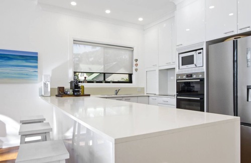 Bendalong House | Manta Ray on Washerwoman Beach