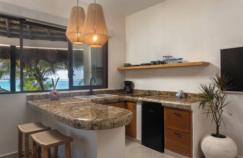 Soliman Bay Hotel | Mantaray Tulum