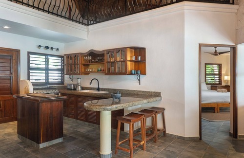 Soliman Bay Hotel | Mantaray Tulum