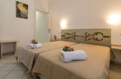 Palaiochora Apartment | Manto Studios