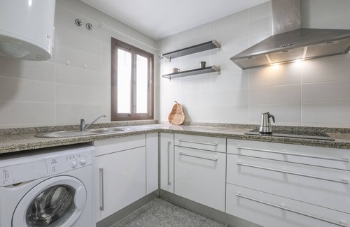 Dos Hermanas House | MANUEL DE FALLA II - Nice flat with free wifi in the centre of Dos Hermanas