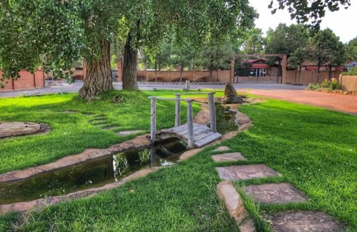 Westside House | #ManzanaVilla Wedding Stays and nearby Weddings Preview