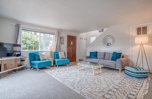 Manzanita House | Manzanita Charm MCA 125 - Meredith Lodging
