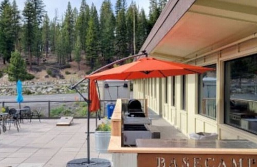 Strawberry Cabin | Manzanita- Chic Cozy Cabin W/ upscale ammenities!