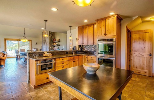 Windcliff Estates House | Mapes Vacation Rental Home at Windcliff by RedAwning