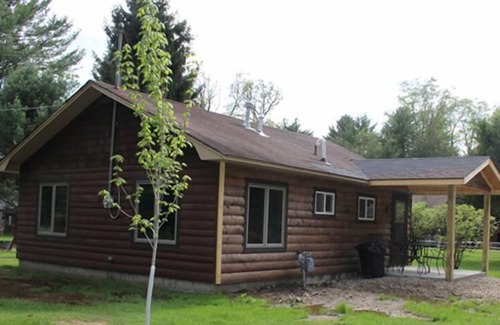Tylersburg Cabin | Maple Grove Cabin Rental