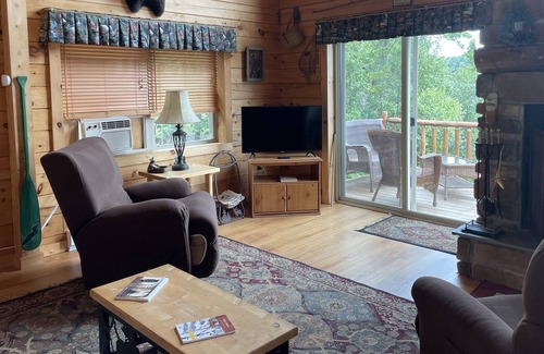 Star Lake Cabin | Maple Mountain Cabin -Year round rental- Summer, Fall. Winter, and Spring