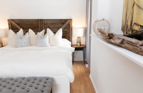 Wellington House | Maple & Oak