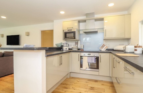 Carnon Downs Cottage | MAPLE, pet friendly, with open fire in Truro