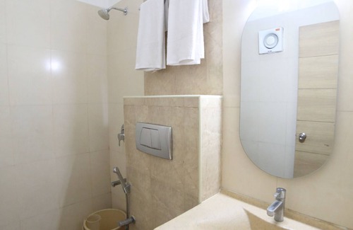 Vadapalani Hotel | Maple Tree Hotels