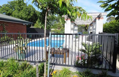 Harewood Bed & Breakfast | Maples on Harewood