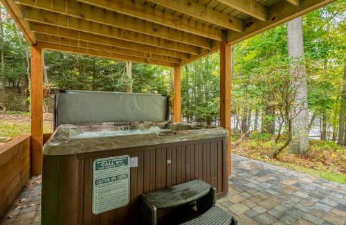 McHenry House | Maplewood Cottage