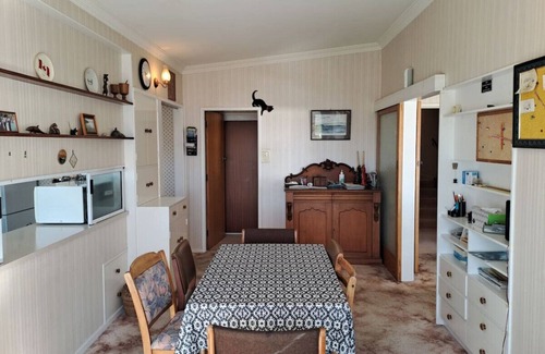 Rainbow Point House | Mapou Magic · Classic Kiwi Bach - Great location by the Lake