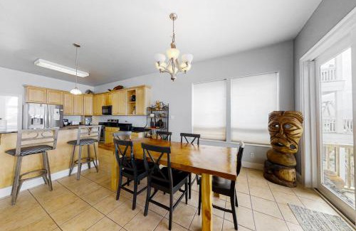Morgantown House | Mar Vista