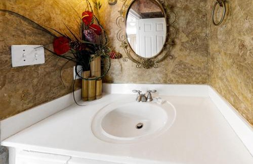 Morgantown House | Mar Vista