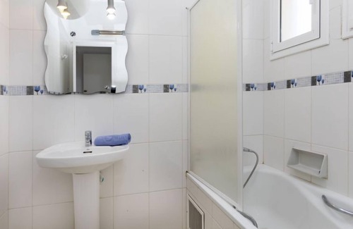Alcanar House | Mar y Montaña by Interhome