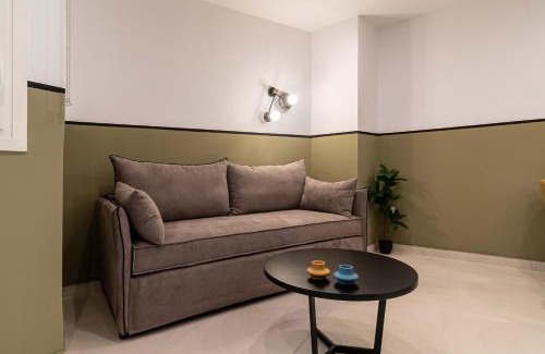 Omonia Apartment | Mar25 by Smart Cozy Suites - In the heart of Athens - 9 minutes from metro - Available 24hr