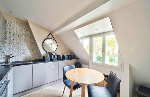 Quartier Sainte-Avoye Apartment | MARAIS CHIC - For 2 people