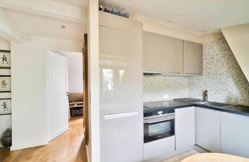Quartier Sainte-Avoye Apartment | MARAIS CHIC - For 2 people
