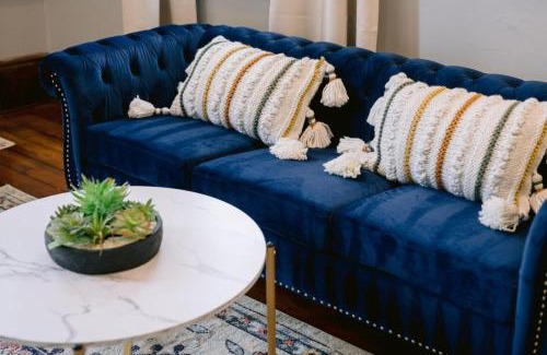 Seventh Ward House | Marais Gem - Monthly 1BR Rental