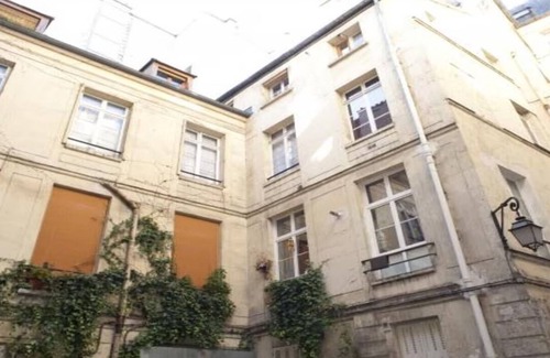 Archives Apartment | MARAIS PLACE DES VOSGES- RUE DE TURENNE