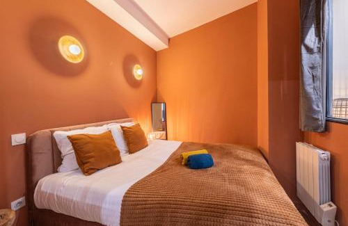 Quartier Sainte-Avoye Apartment | MARAIS POMPIDOU 3e, jacuzzi, 2 chambres, 4 à 6P