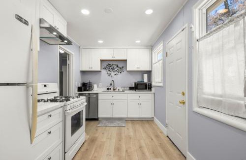 Cambrian Park House | # Marbella Lane - Alluring & Spacious 3BR Home