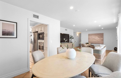 Fullerton House | @ Marbella Lane - Contemporary 4BR Charm w/Pool