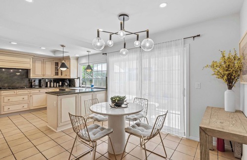 Fullerton House | @ Marbella Lane - Contemporary 4BR Charm w/Pool