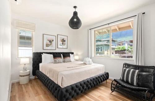 Makaha Valley House | @ Marbella Lane - Mesmerizing Ocean + MT Views