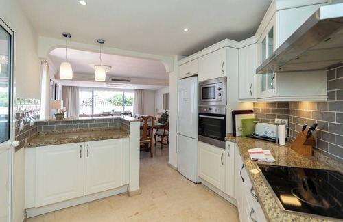 Nikki Beach Apartment | Marbella Luxury Penthouse 100m from beach, huge terrace and sea views