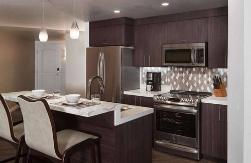 Carlsbad Condo | MarBrisa, a Hilton Grand Vacations Club - 2 Bedroom Premier