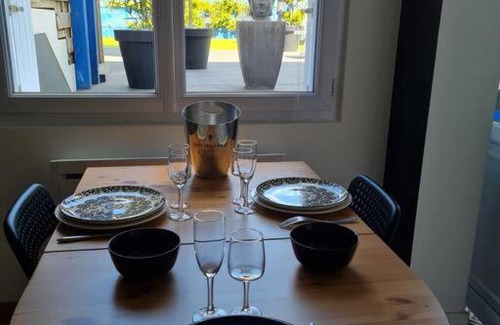 Les Sables d'Olonne House | Marché Arago (3min), plage (8min), jardin clos.