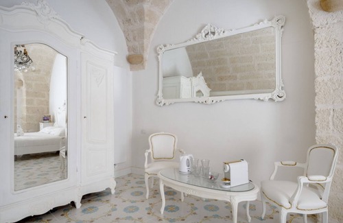 Centro Storico Apartment | Marchesa – Two-Bedroom Suite with Panoramic Terrace in the Historic Center