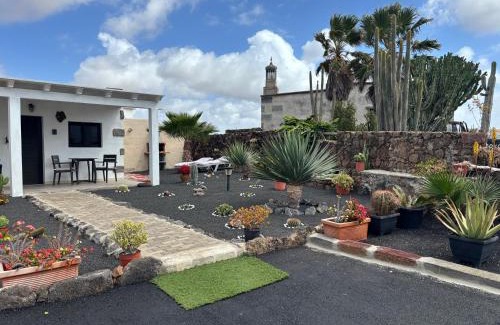El Cuchillo House | Mardelava