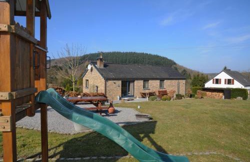 Hotton House | Mare aux Saules